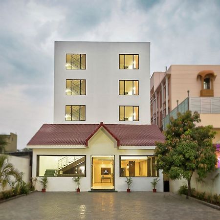Hotel Shirdi Sai Wada Exterior photo
